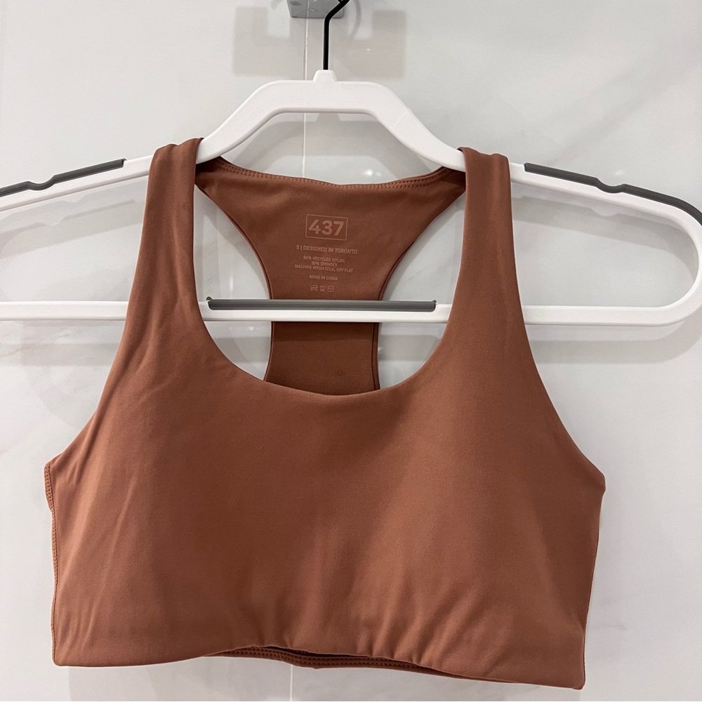 Scoop Neckline Sports Bra